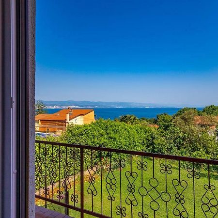 Apartment Roza, Sea View, Free Parking Ičići 外观 照片